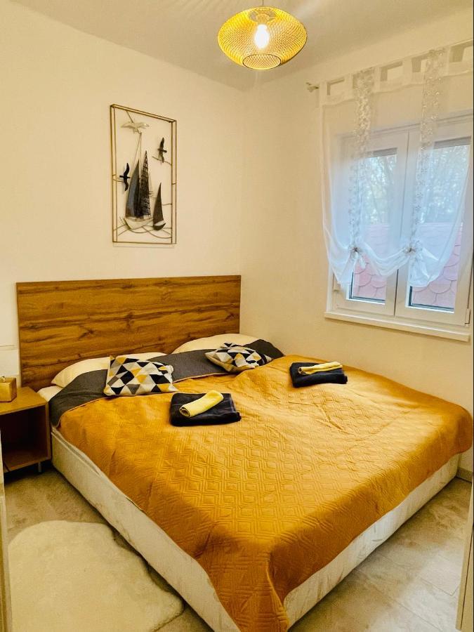 Balcsitthon Apartment *