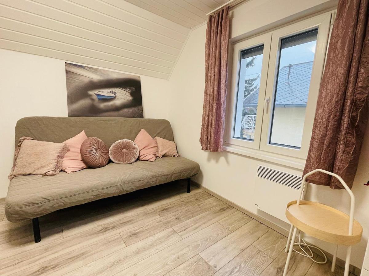 Balcsitthon Apartment *